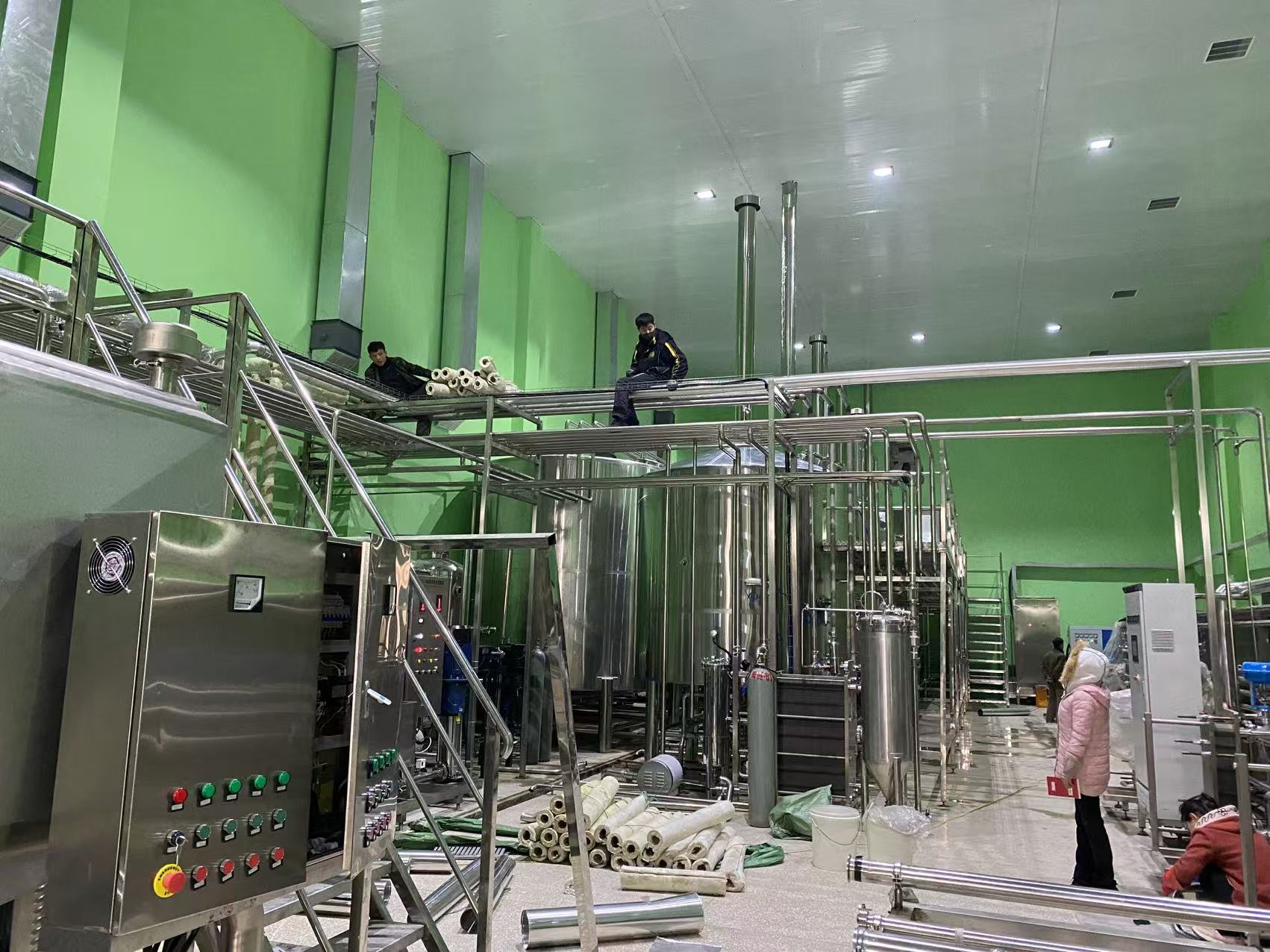 利辛精酿啤酒设备厂—精酿啤酒设备制造：传承工艺与创新科技的交融